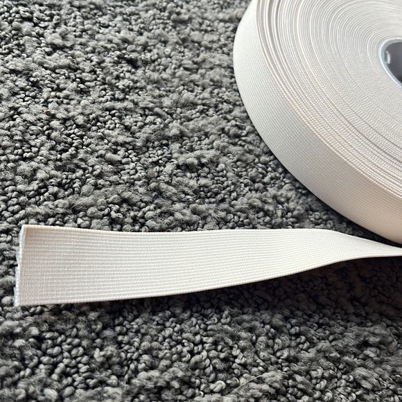 Bloch pointe shoe elastic roll, 1 inch, about 30 yards - Picture 2 of 2